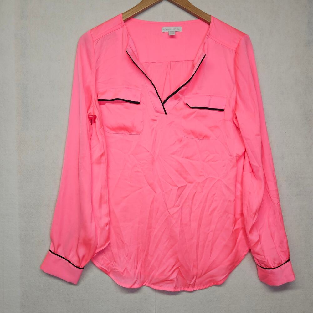 New York & Company Pink Popover Blouse with Black Trim Vibrant & Chic